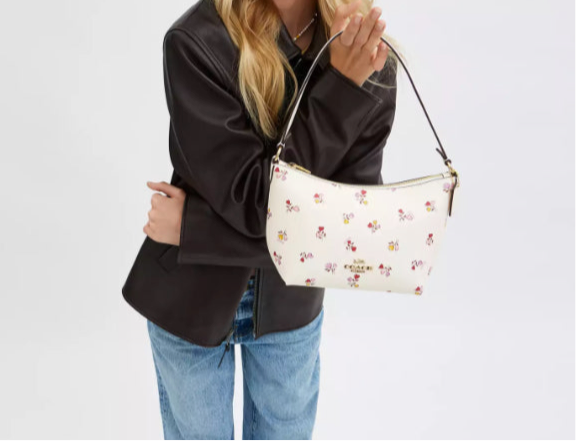 Coach Zip Top Shoulder Bag with Floral print Flowers In Gold/Chalk Multi