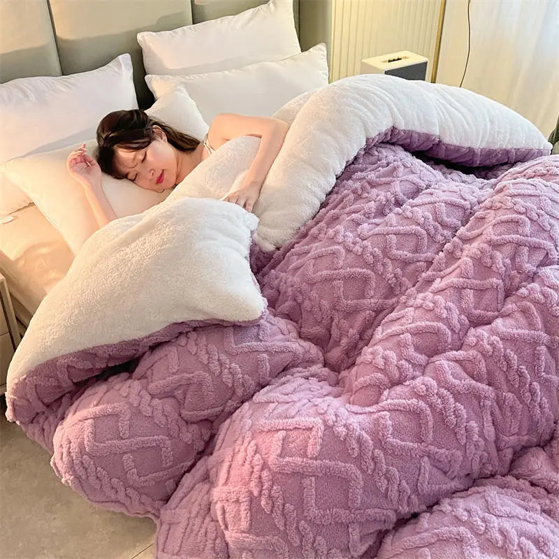 Soft Warm Thicken Insulation Hibiscus Winter Quilt