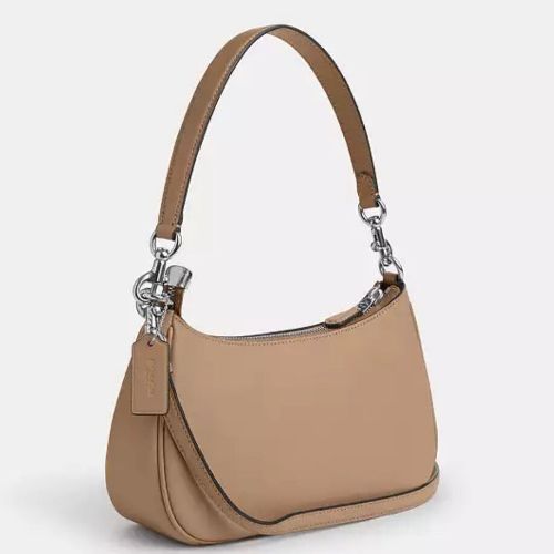Coach Teri Shoulder Bag In Signature Quilting In Smooth Leather
